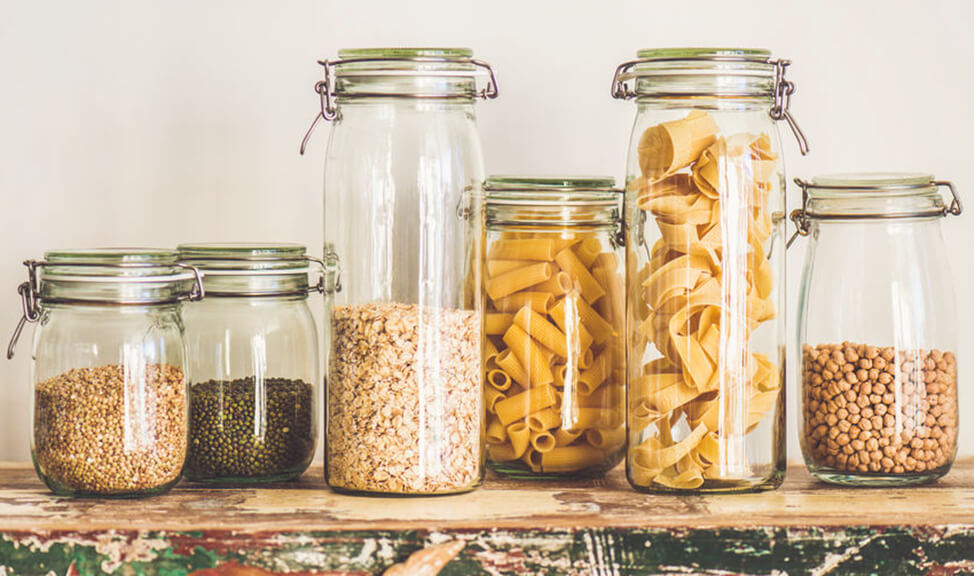 Simple but Sure-fire Solutions to Organize a Small Pantry